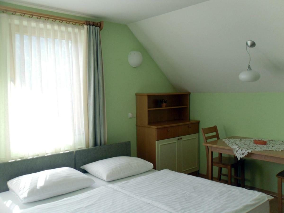 Apartmaji Hribar Pr'Ostank Kamnik Exterior foto